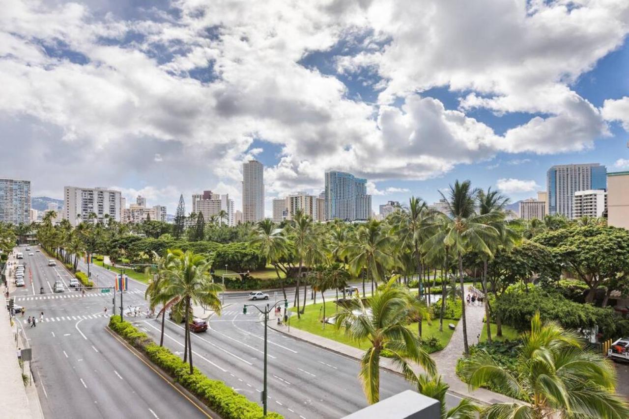 فيلا Incredible Location Free Parking In Waikiki هونولولو المظهر الخارجي الصورة